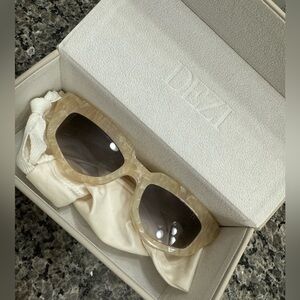 Dead on read limestone smoke faded sunglasses